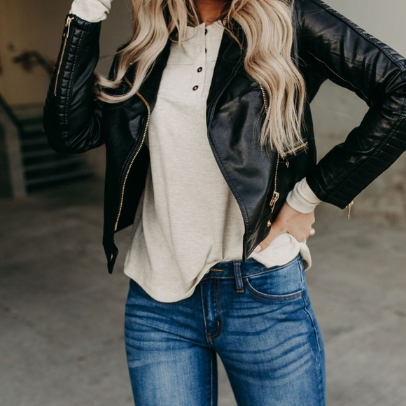 Sold - Picture 6 of 10